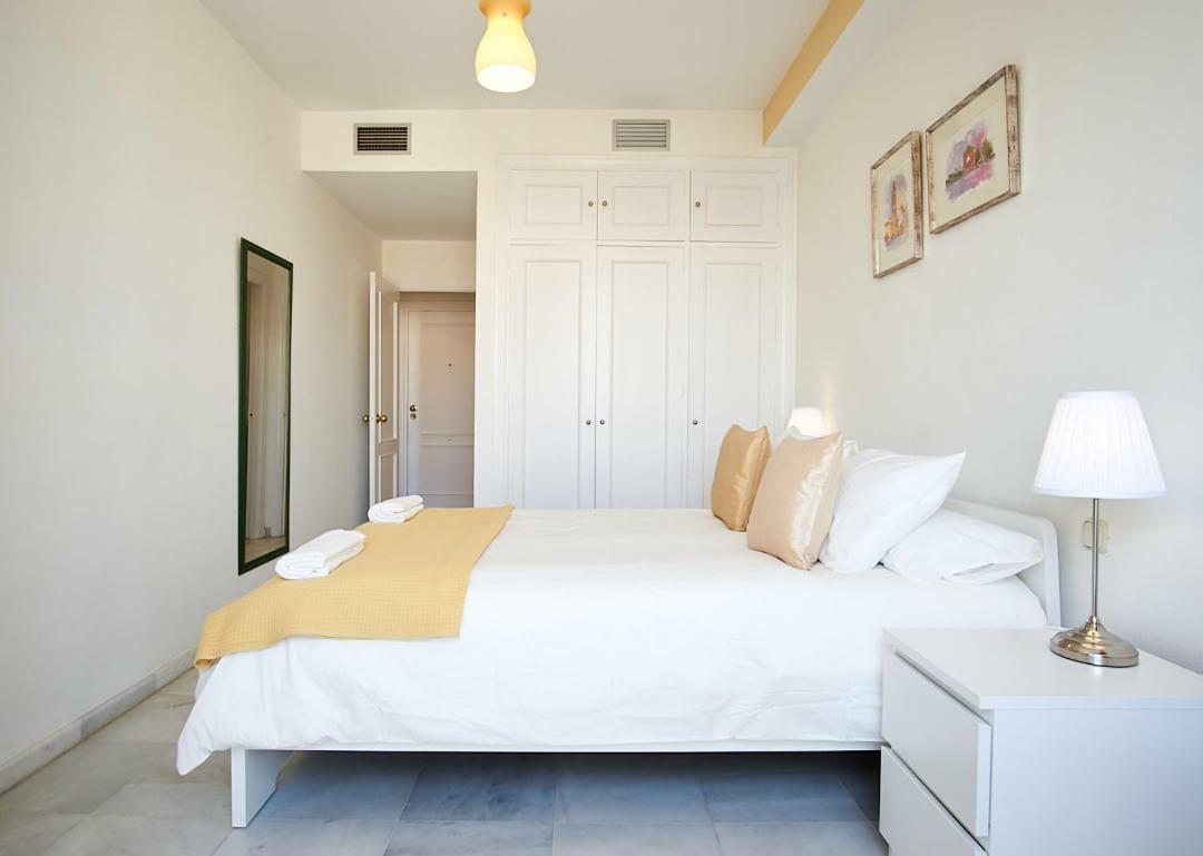 San Jacinto Triana Suite By Valcambre Sevilla Exterior foto